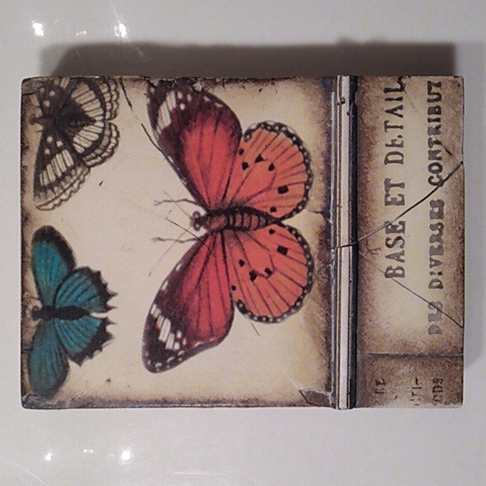 Sid Dickens T-139 "Butterflies" *Rare & Retired*
